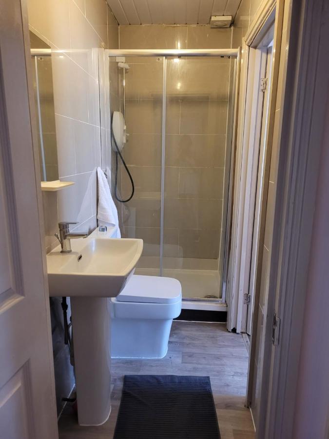 43 Kimberly Road Apartment Londra Dış mekan fotoğraf