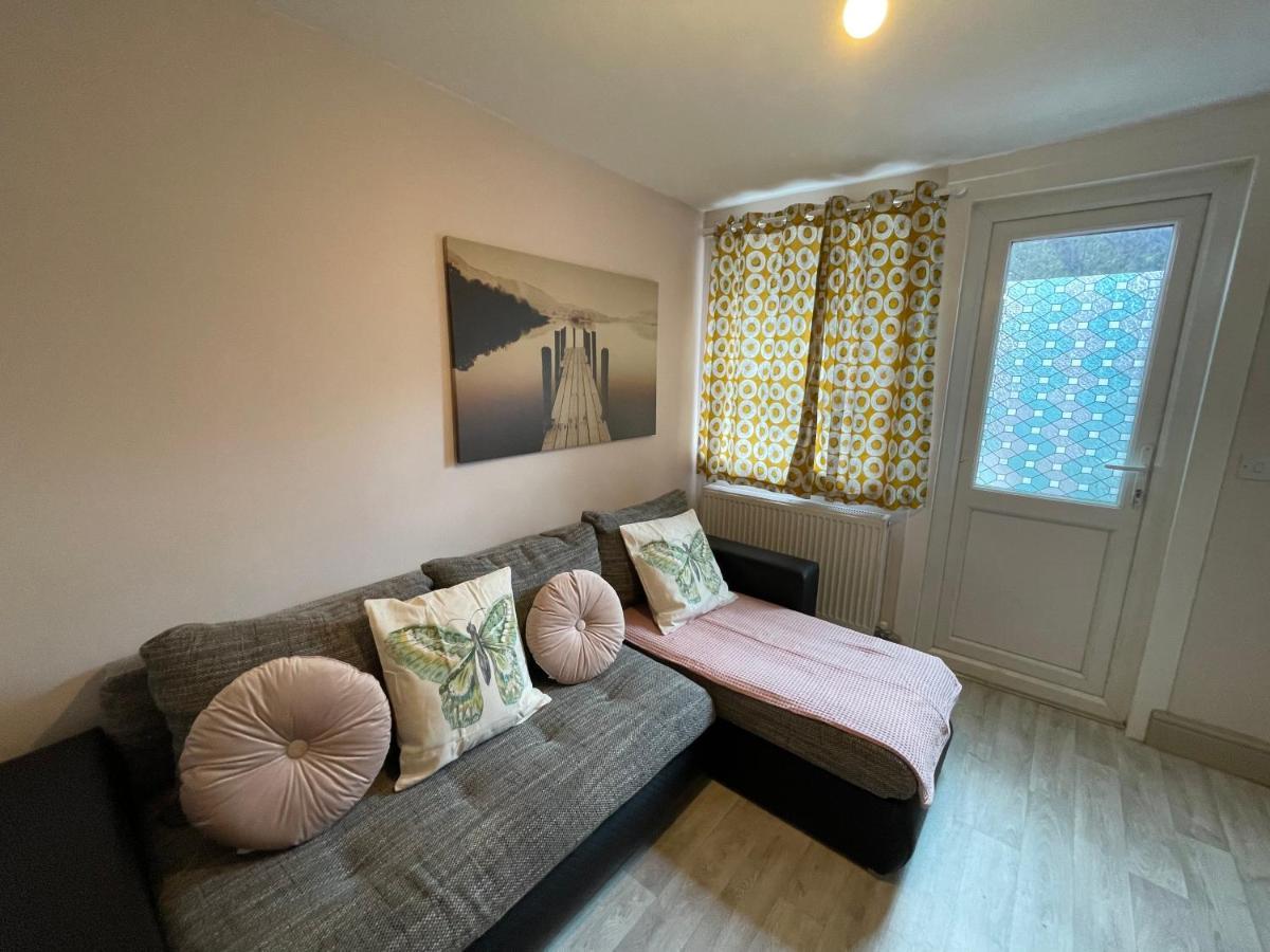 43 Kimberly Road Apartment Londra Dış mekan fotoğraf